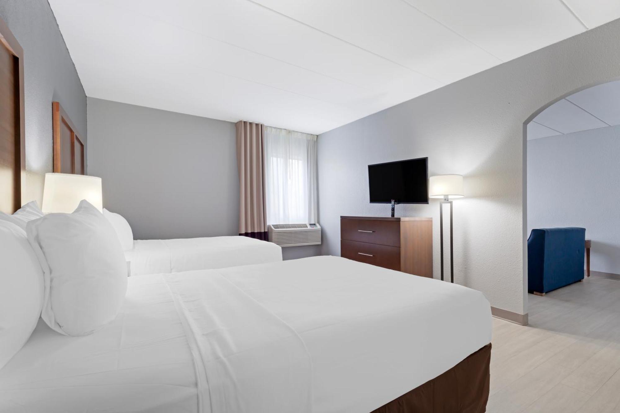 Clarion Hotel & Suites BWI Airport North Baltimore Eksteriør billede