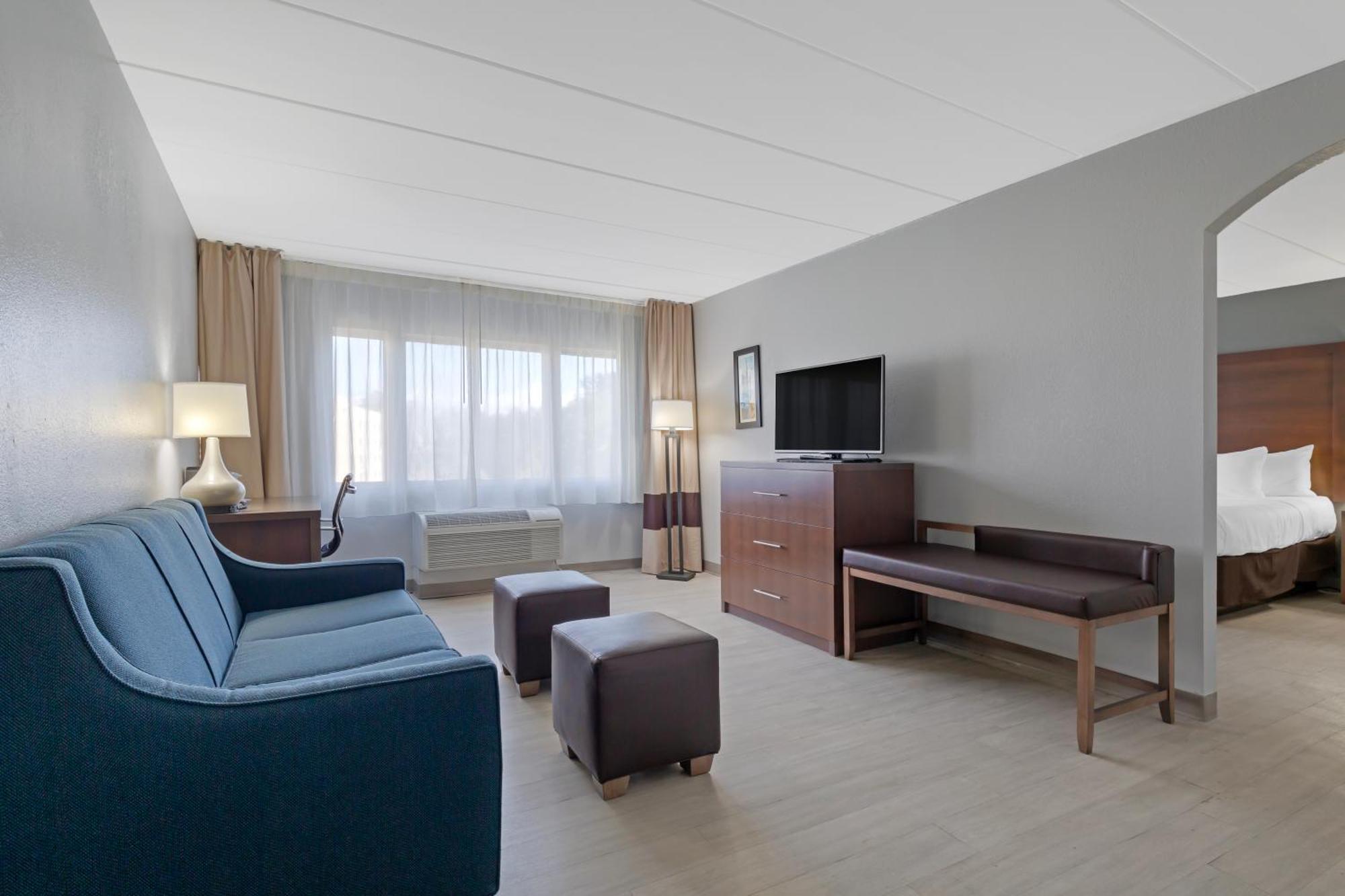 Clarion Hotel & Suites BWI Airport North Baltimore Eksteriør billede